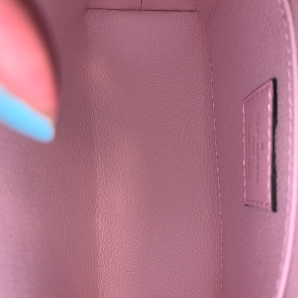 SOLD Louis Vuitton Escale cosmetic pouch - Picture 3 of 7